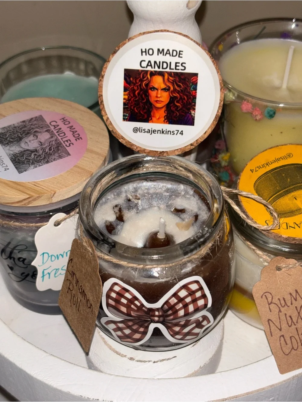 Cinnamon roll scented Handmade Brown candle -